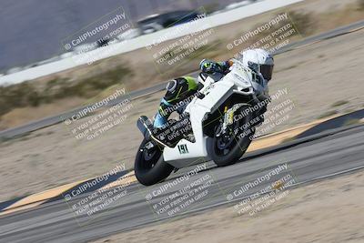 media/Oct-02-2025-Racers Edge (Thu) [[2c91cb6ab3]]/2-A Group/Session 3-Turn 4 Part 2 (1145am)/